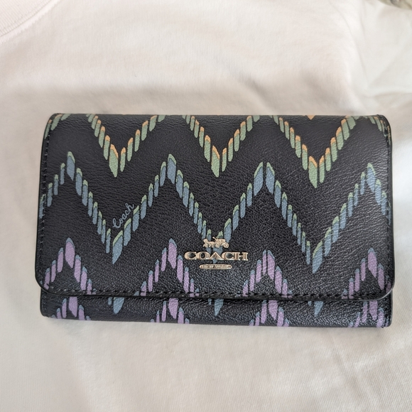Coach Leather Wallet Navy Geometric Stripe RARE Rainbow Colors Purple Blue Green - Picture 1 of 10